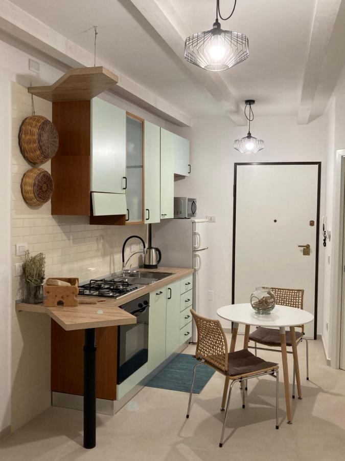 Bilocale Con Giardino Olbia Mare Apartamento Exterior foto