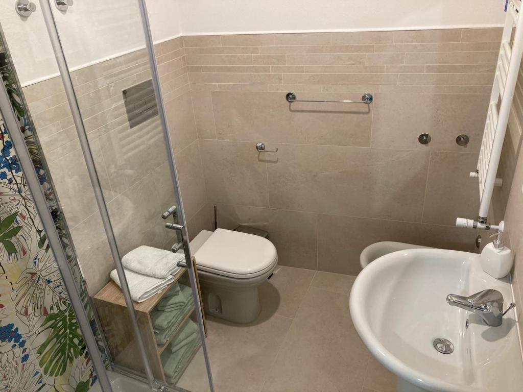 Bilocale Con Giardino Olbia Mare Apartamento Exterior foto