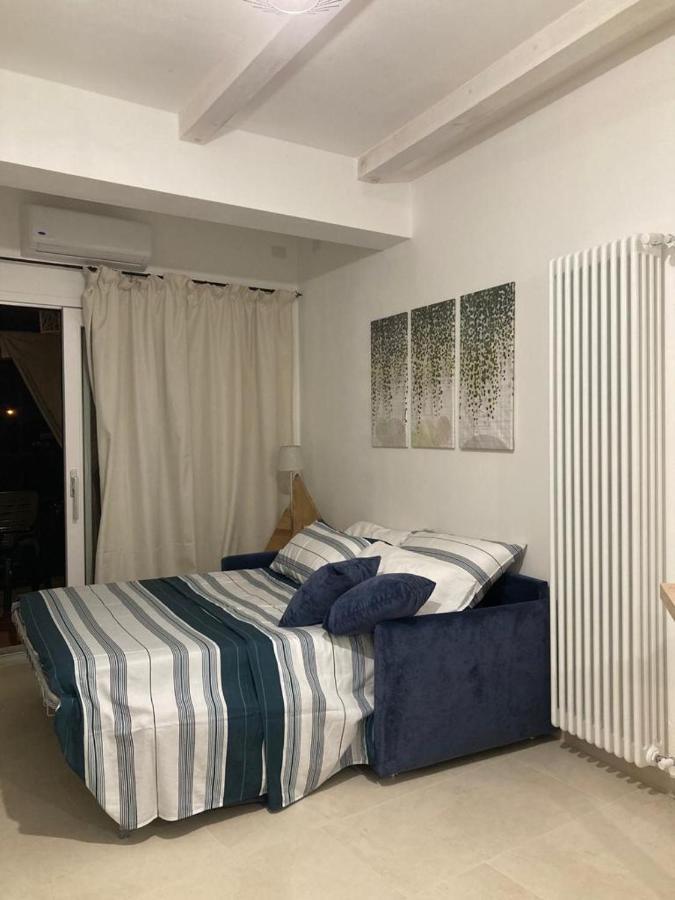Bilocale Con Giardino Olbia Mare Apartamento Exterior foto